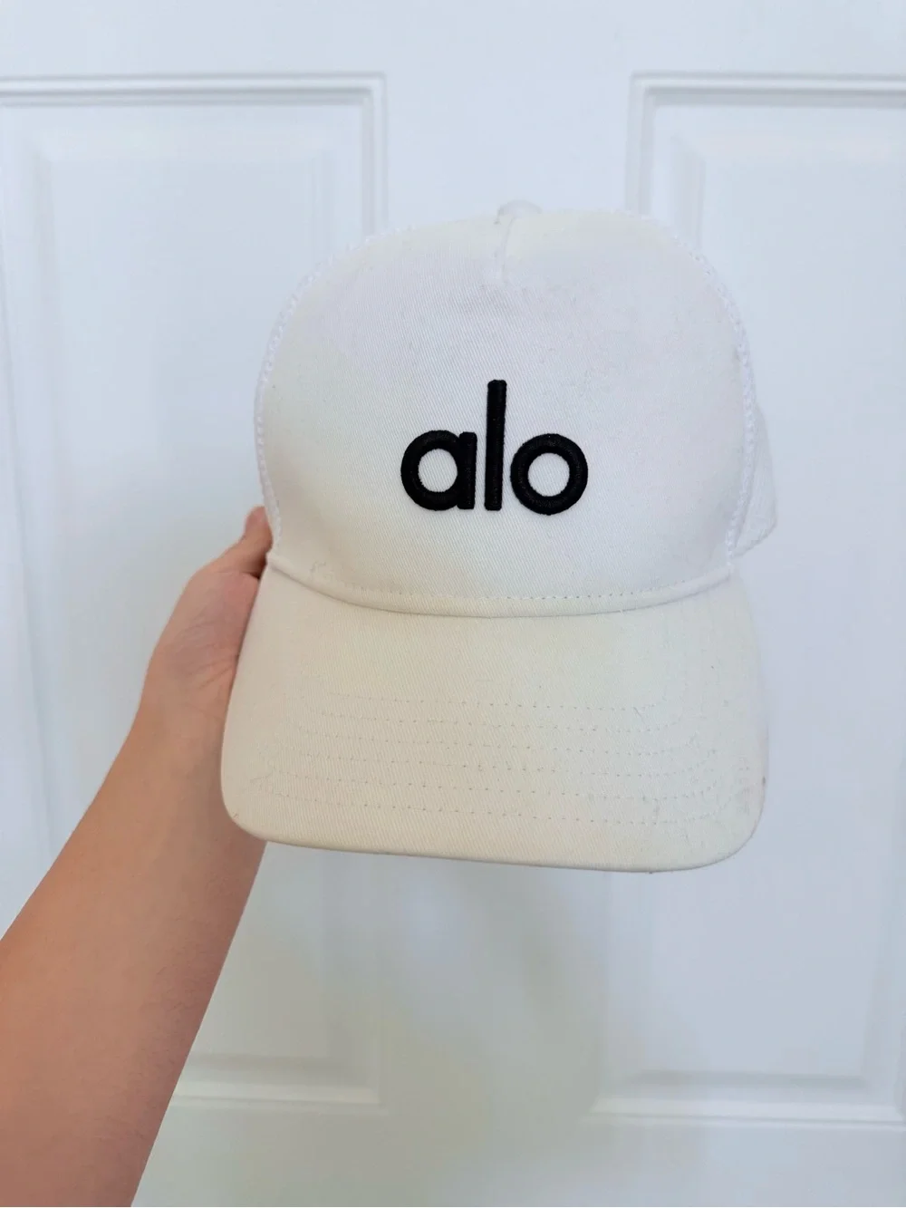 ALO Yoga Women White Trucker Cap with Black Logo